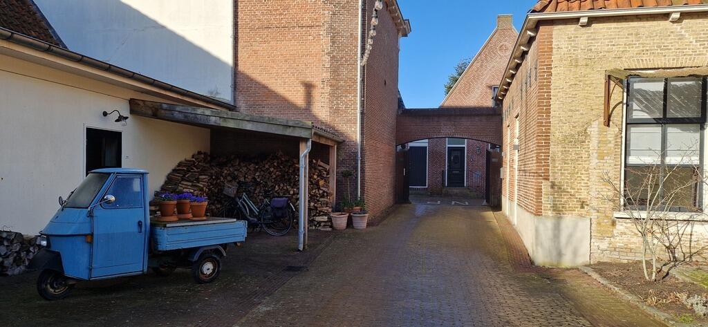 weeshuis poort